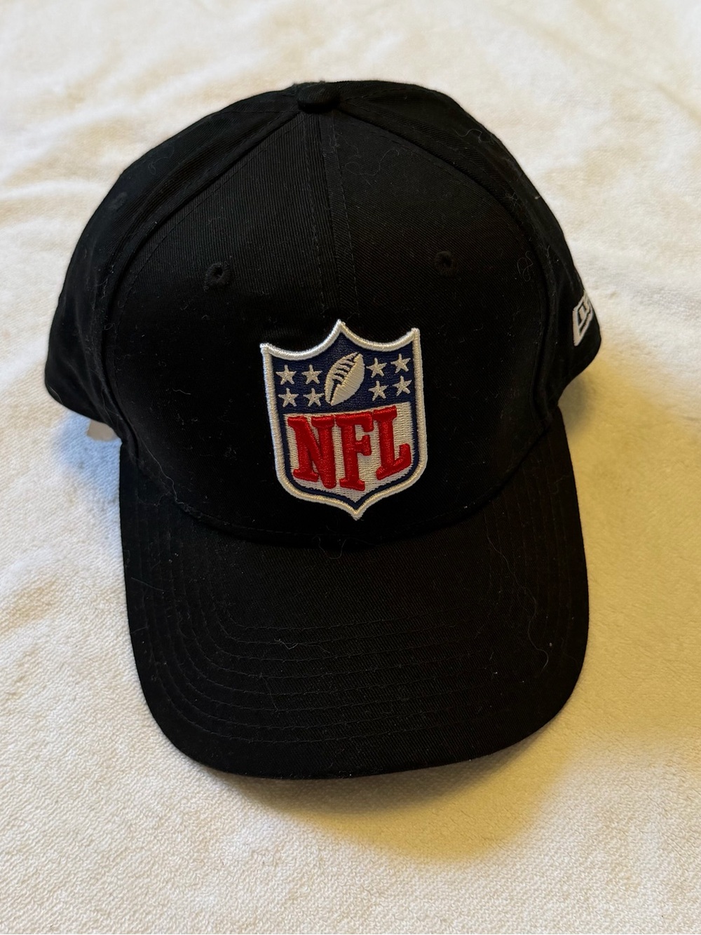 New Era 9Forty baseball Hat with NFL logo